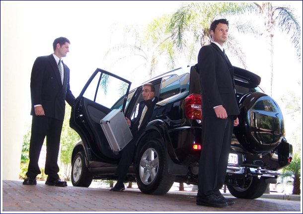 Dịch vụ bảo vệ yếu nhân - VIP